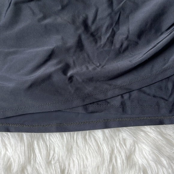 3/$15Women's Swim Skirt Solid Ruched Swimsuits Side Slit Pull Tie Small - Picture 2 of 9